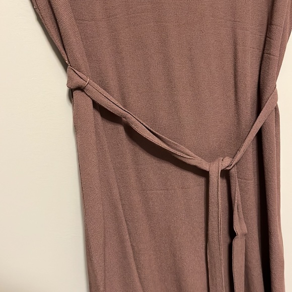 Dress - Picture 3 of 5